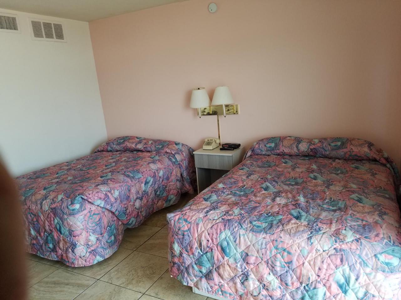 Caprice Motel - Wildwood Bagian luar foto